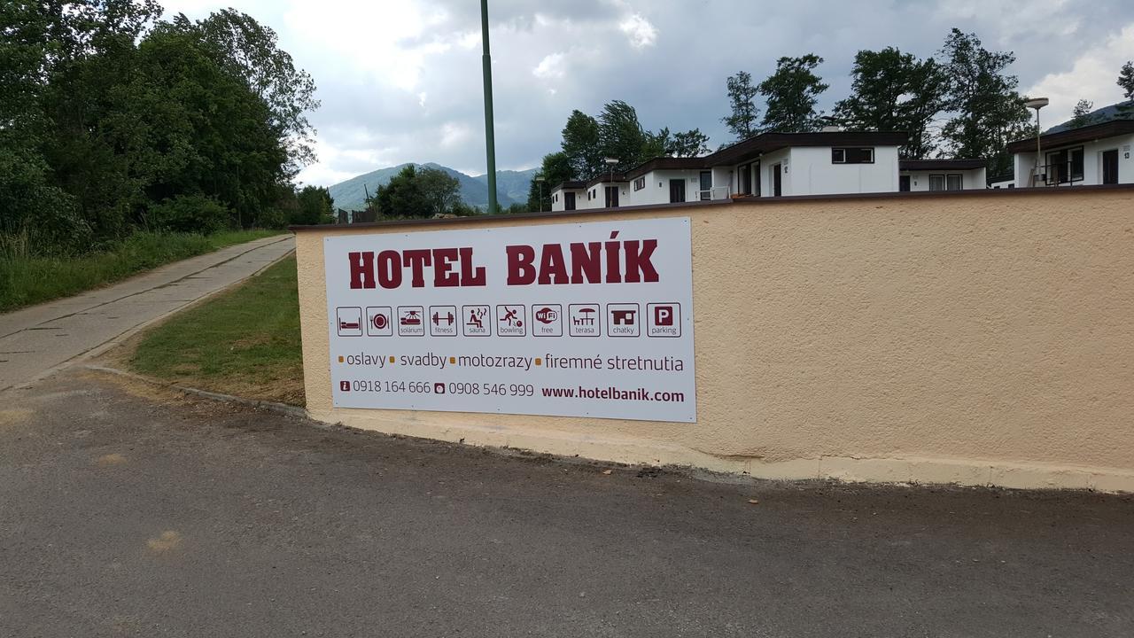 Hotel Banik Nitrianske Rudno Bagian luar foto