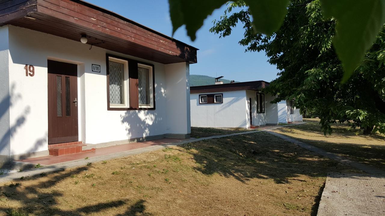 Hotel Banik Nitrianske Rudno Bagian luar foto