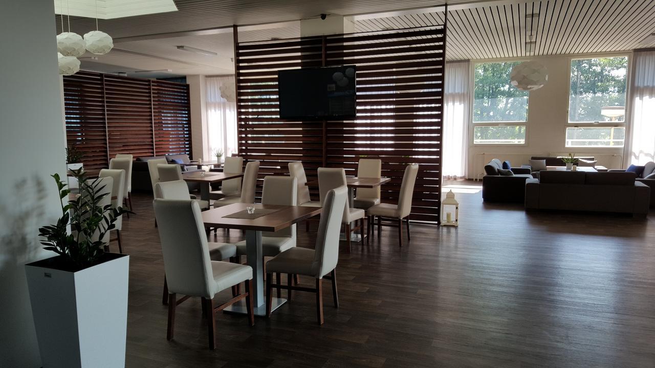 Hotel Banik Nitrianske Rudno Bagian luar foto