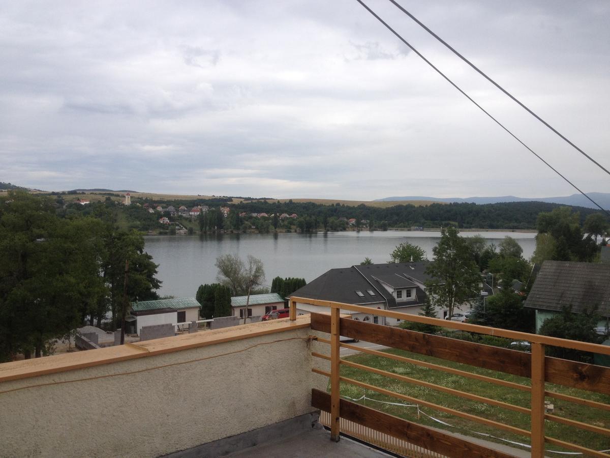 Hotel Banik Nitrianske Rudno Bagian luar foto
